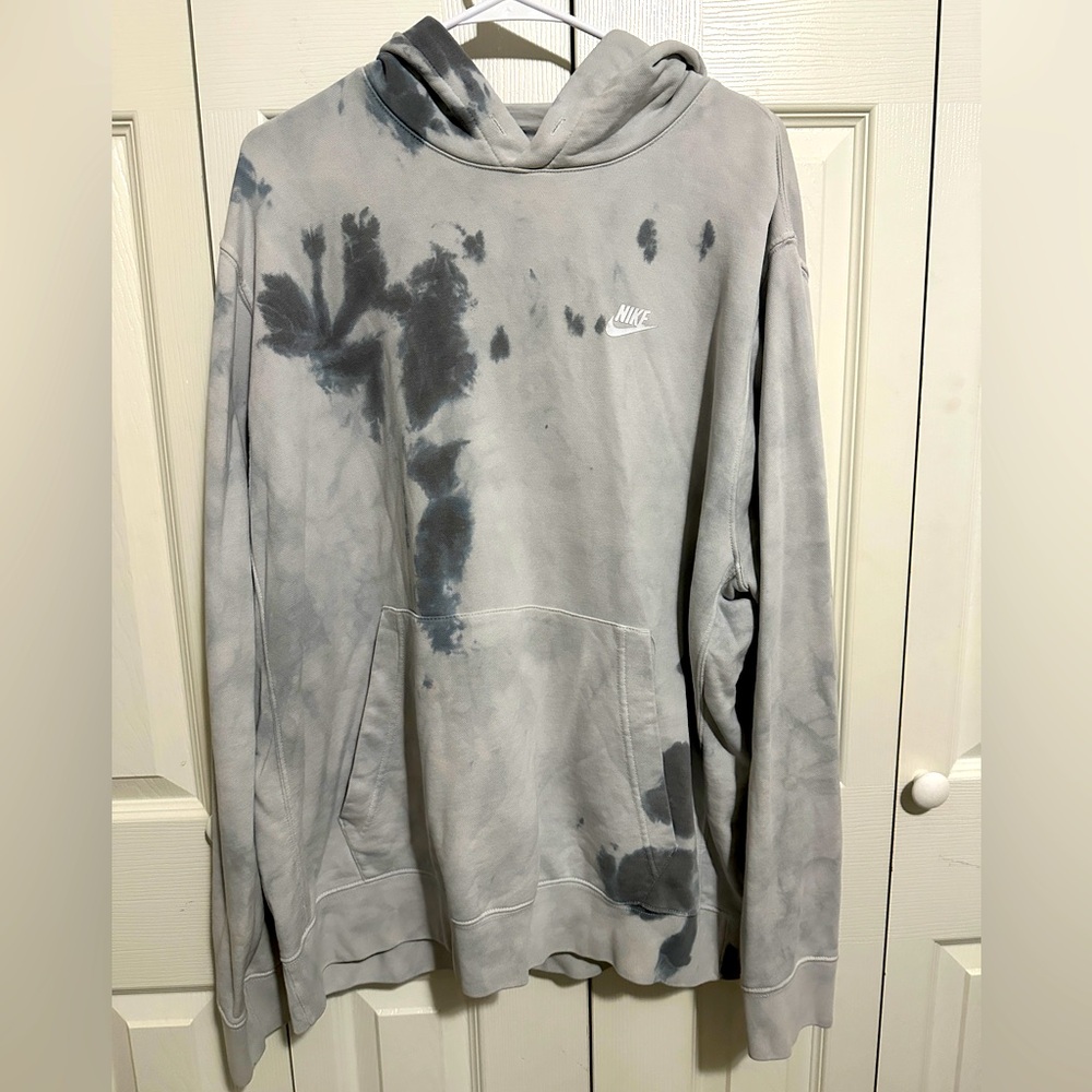 mens nike tie dye hoodie **not fleece lined**